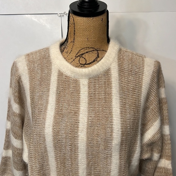 LUCIA ANGORA/MOHAIR PULLOVER SWEATER SMALL - Picture 2 of 16